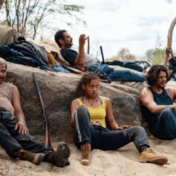 cangaco-novo_capa “Cangaço Novo” atualiza história dos canganceiros, com destaque para elenco e cenas de ação