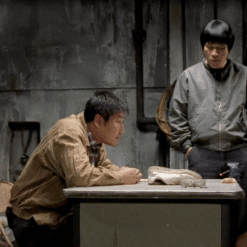 memorias-de-um-assassino_capa “Memórias de um Assassino” (2003) é menos sobre o caso e mais sobre os traumas